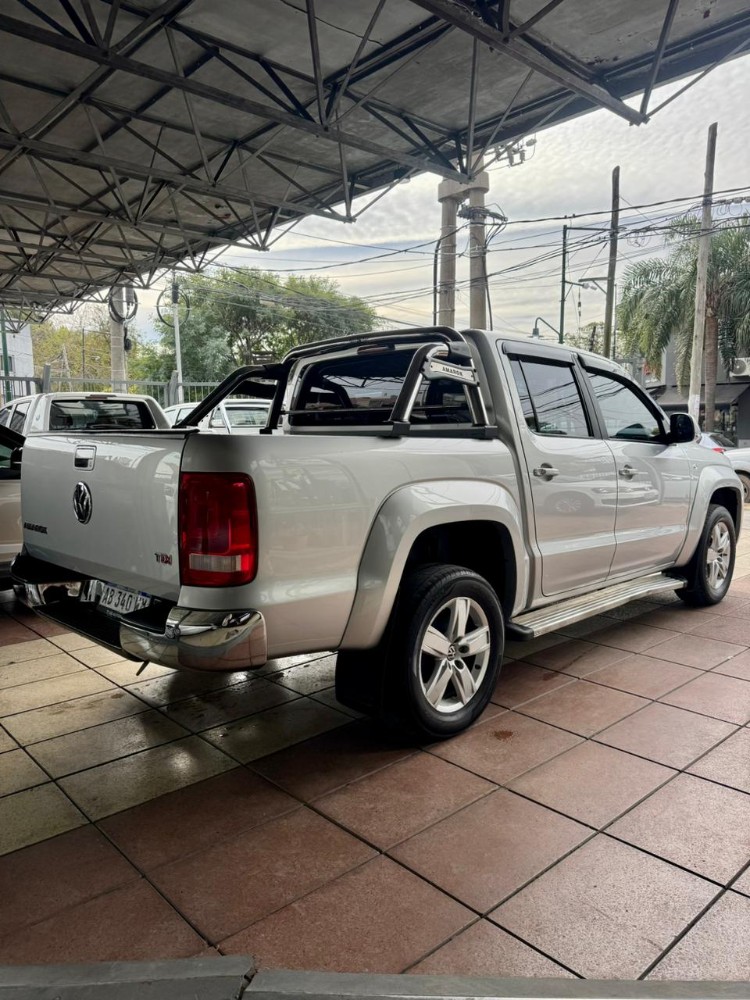 Volkswagen Amarok Highline — foto 4